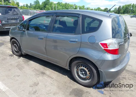 2013 Honda Fit из США, поврежденный, VIN JHMGE8H33DC079955